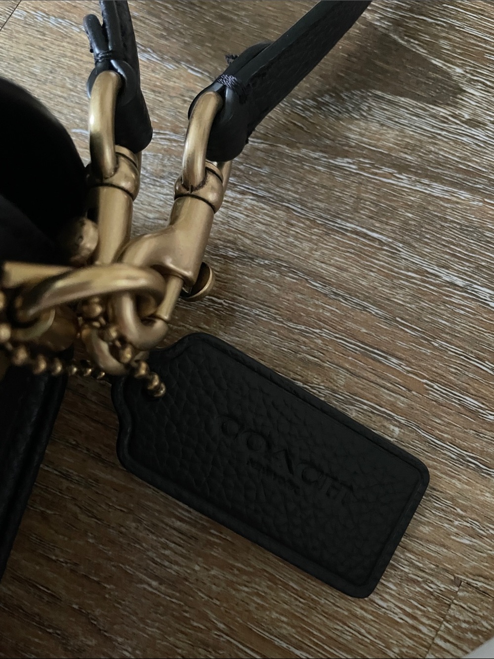 Coach Cassie 19 in Black Pebbled Leather - Picture 3 of 14